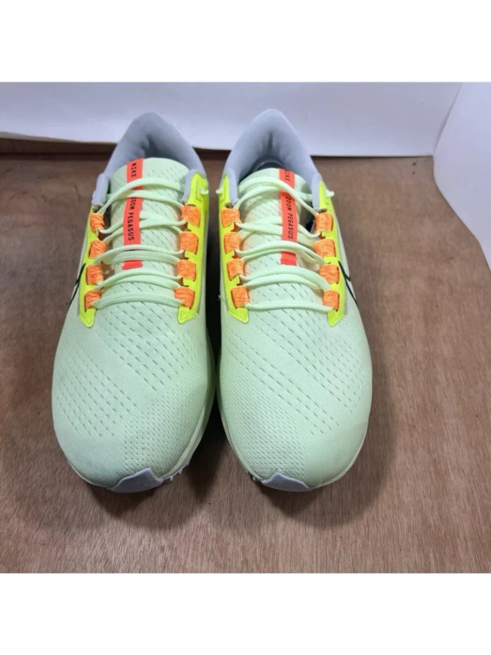 Nike Air Zoom Pegasus 38 CW7356-700 Men's 13 Running Shoes Barely Volt Sneakers